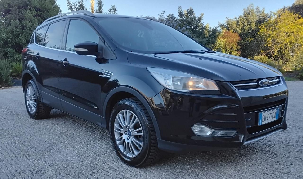 Ford Kuga 2.0 TDCI 163 CV 4WD Powershift Titanium
