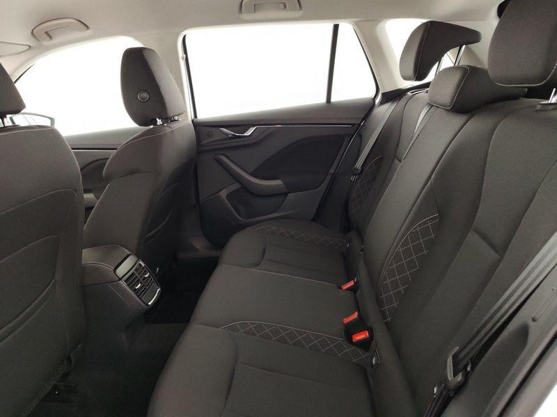 Škoda Kamiq 1.0 TSI 95cv Ambition