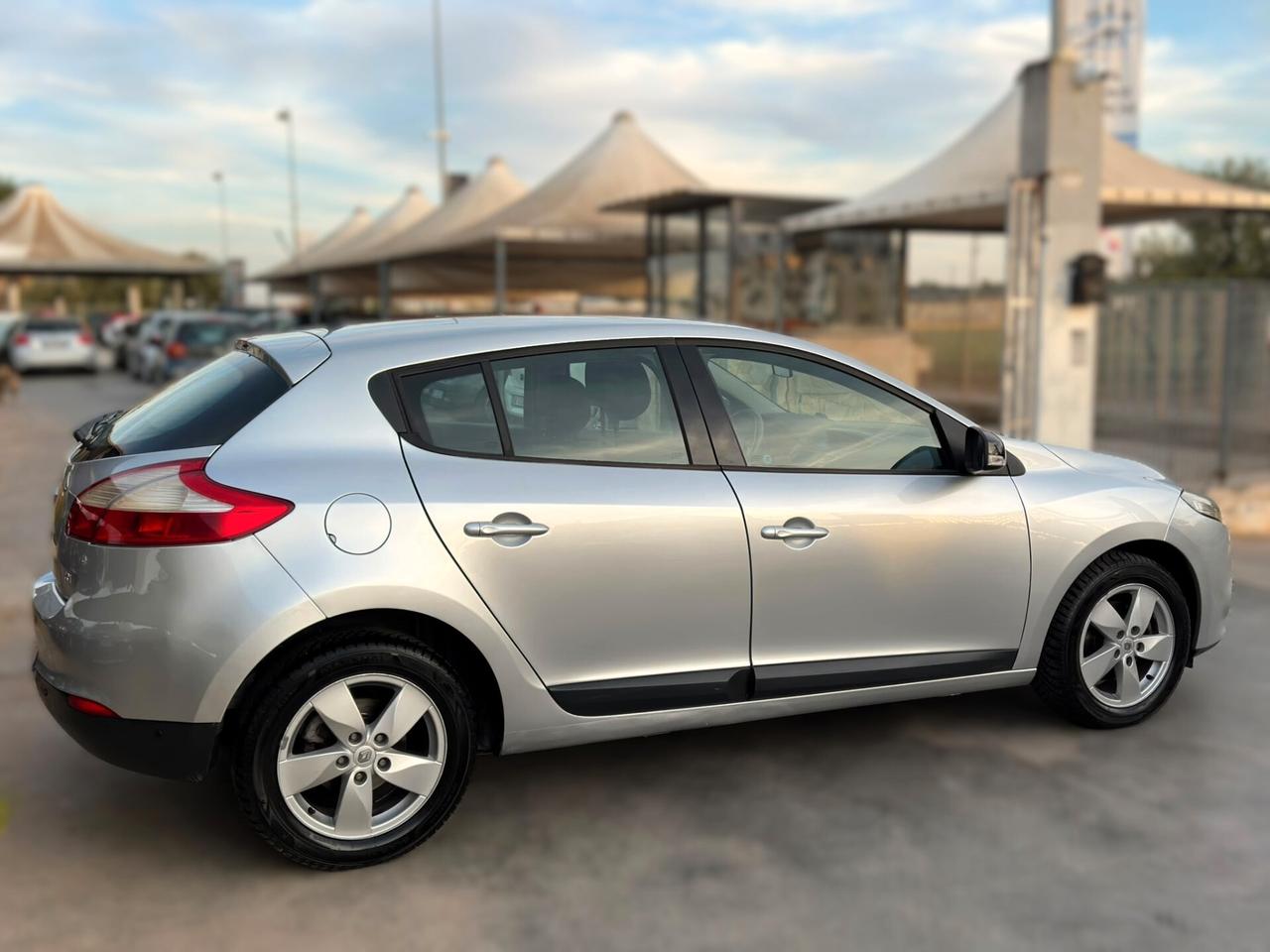 Renault Megane Mégane 1.5 dCi 110CV Attractive