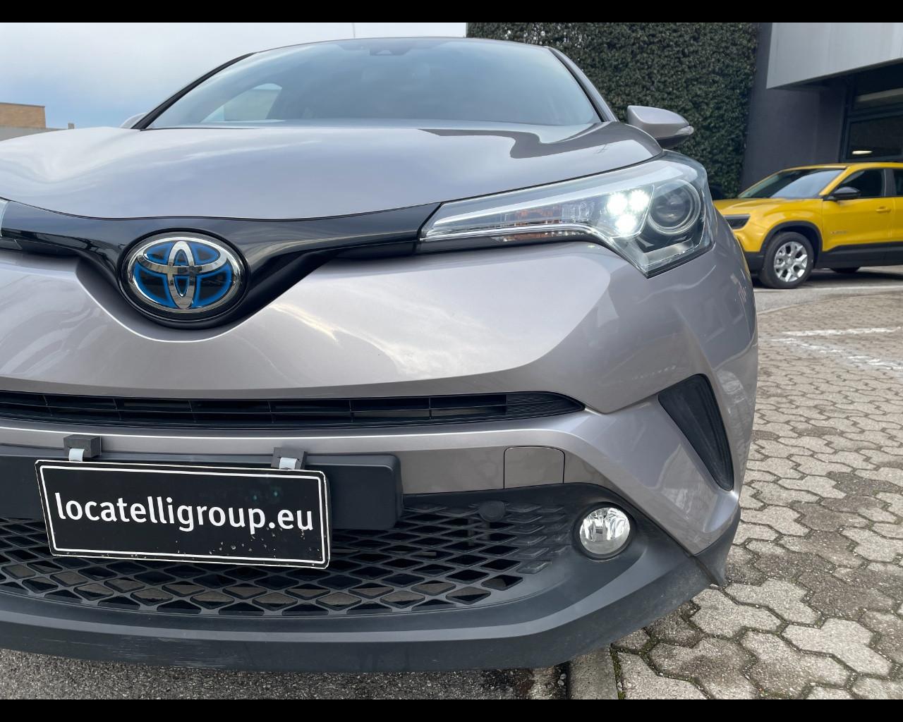 TOYOTA C-HR I 2016 - C-HR 1.8h Trend 2wd e-cvt