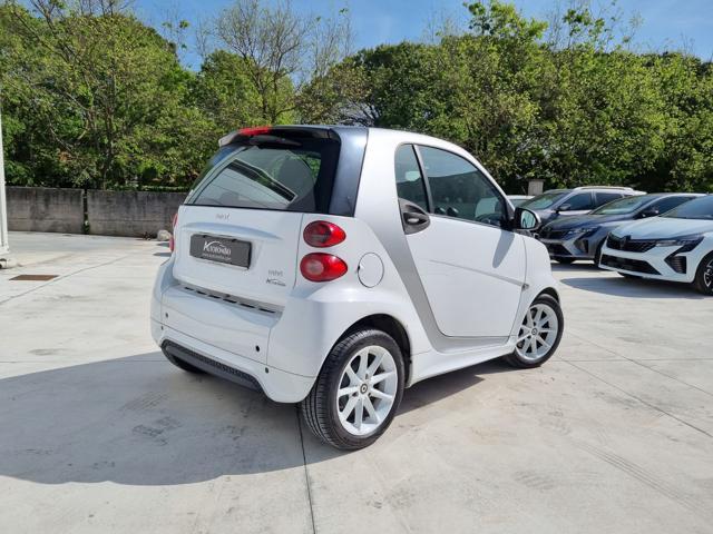 SMART ForTwo 1000 52 kW MHD compact