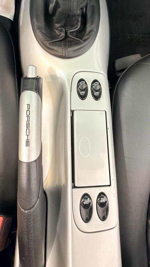 PORSCHE Boxster 2.5i 24V cat