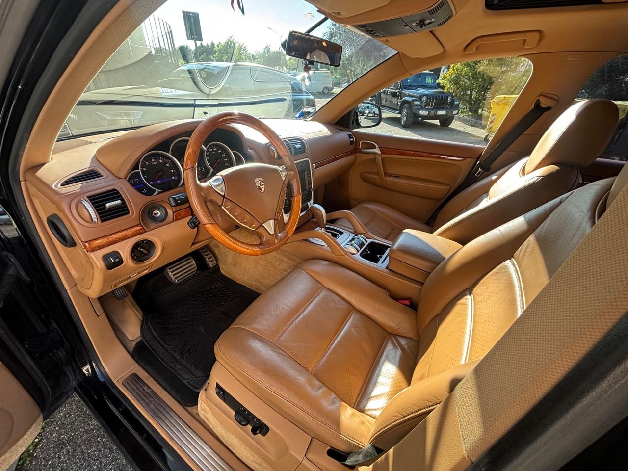 Porsche Cayenne 4.5 cat Tiptronic S