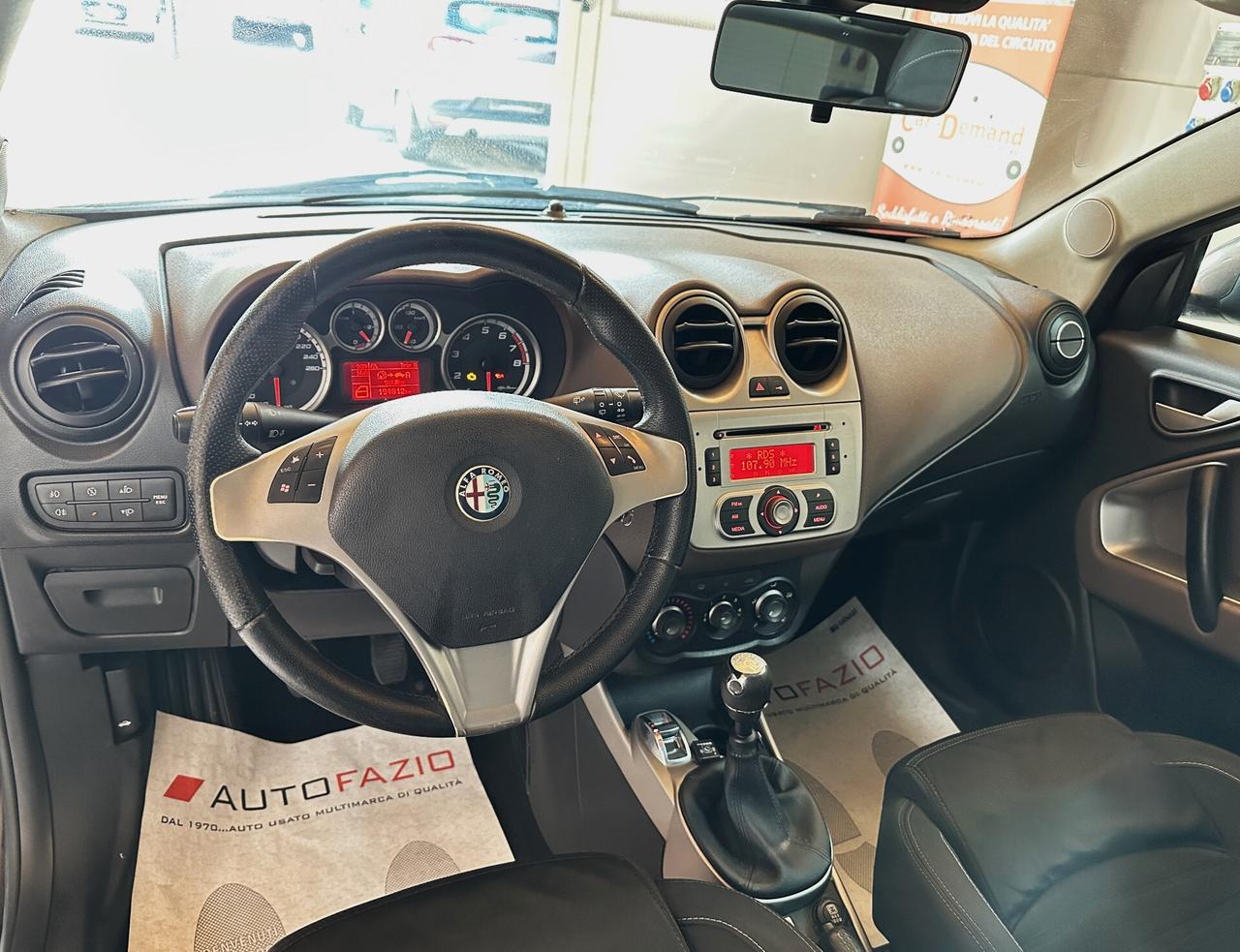 Alfa Romeo MiTo 1.4 78 CV Distinctive Premium Pack