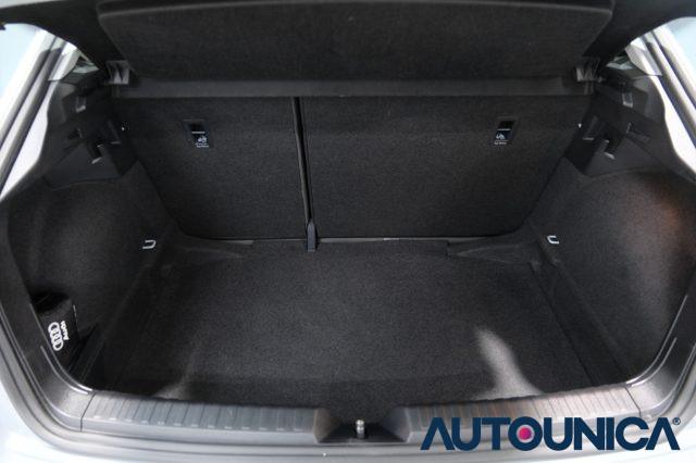 AUDI A1 SPB 30 TFSI S TRONIC ADMIRED NEOPATENTATI FARI LED