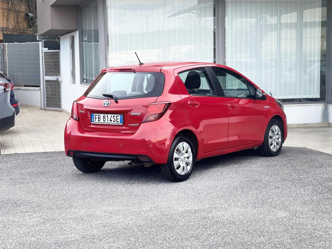 Toyota Yaris 1.5 Hybrid 75CV E6 Neo - 2015