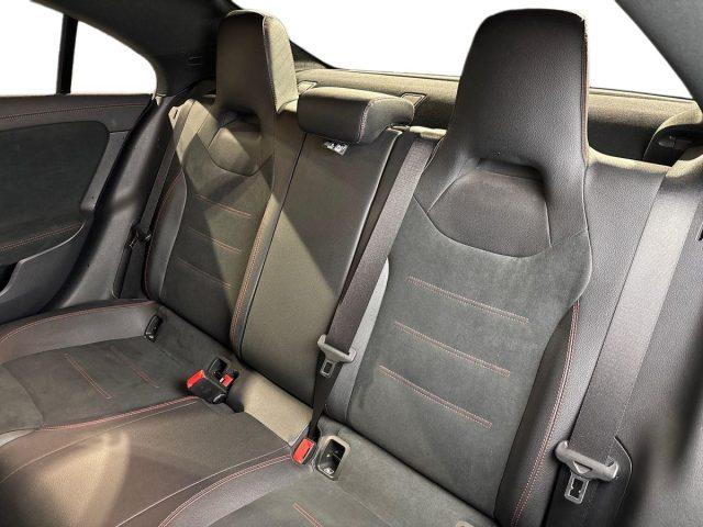 MERCEDES-BENZ CLA 200 d Automatic Premium