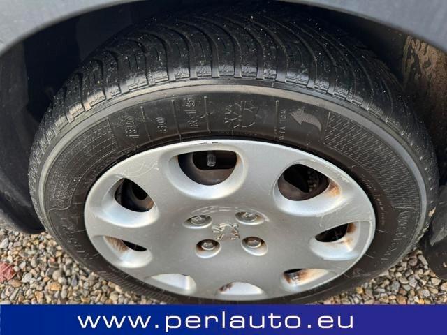 Peugeot 1007 1.4 Trendy GPL