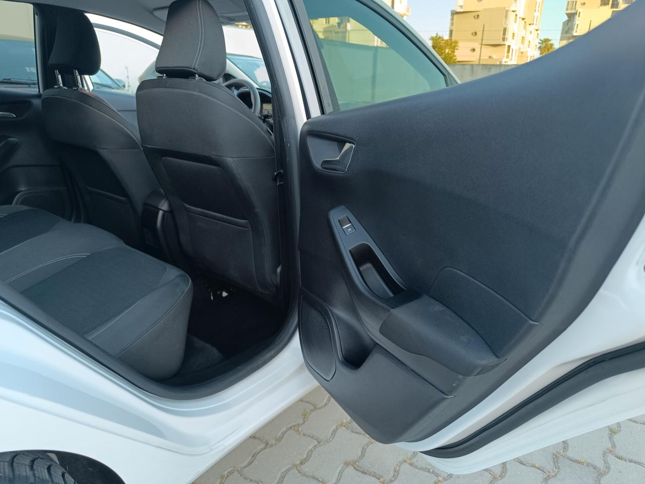 Ford Fiesta 1.5 EcoBlue 5 porte Titanium