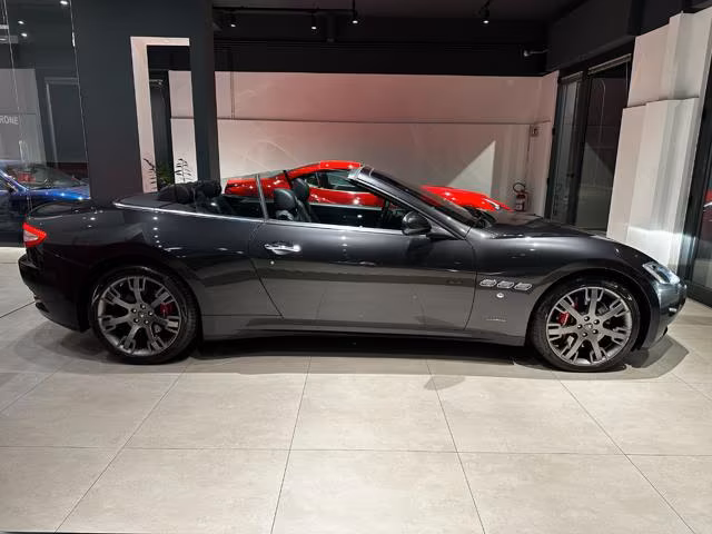 MASERATI GranCabrio 4.7 V8 Sport (Solo 29.650 Km Certificati Maserati)