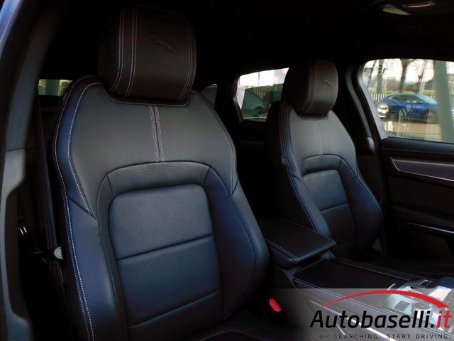 JAGUAR F-Pace 2.0D MHEV 204CV AWD R-DYNAMIC AUTOMATICA