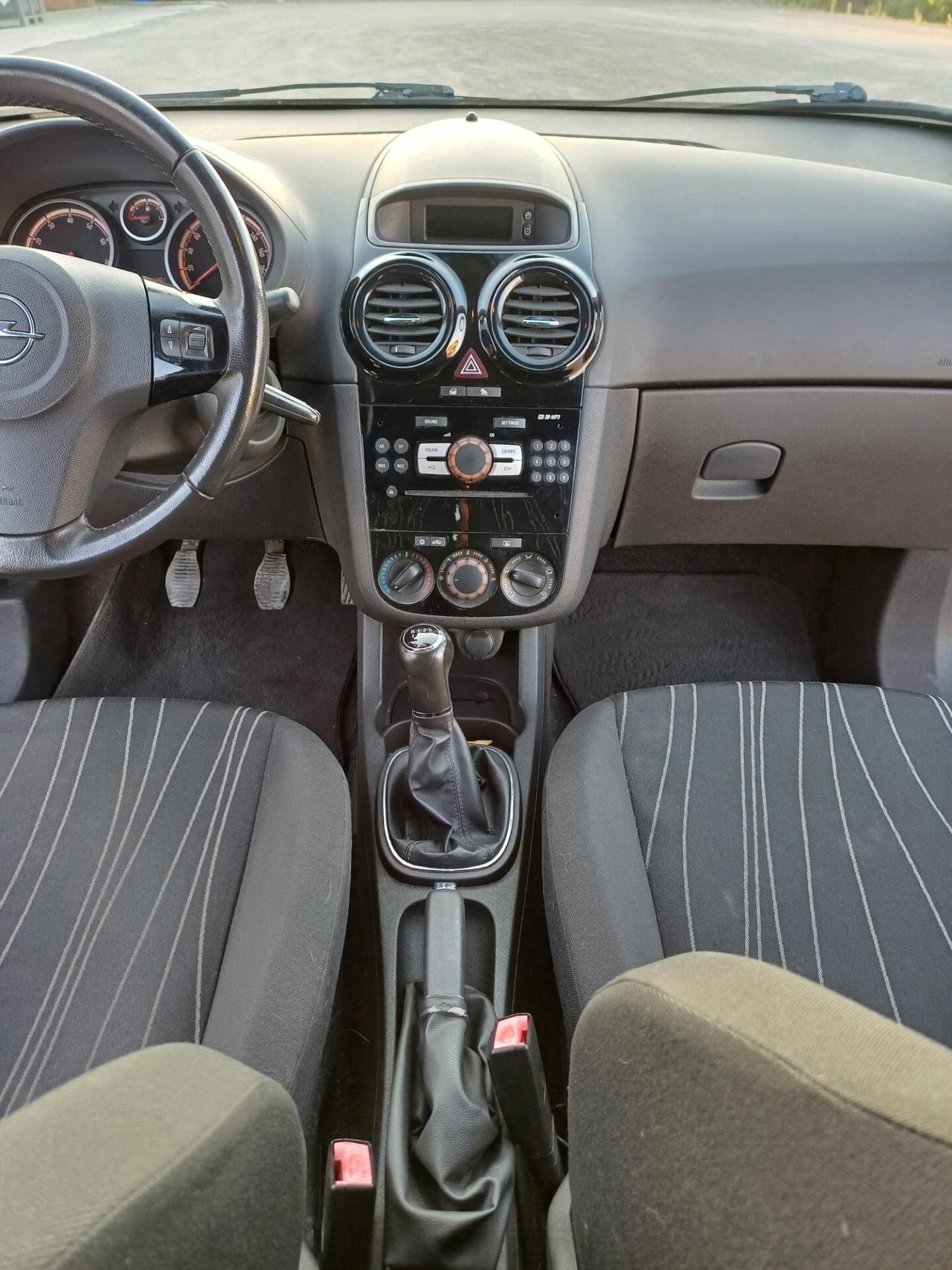 Opel Corsa 1.2 Benzina 3 porte Sport
