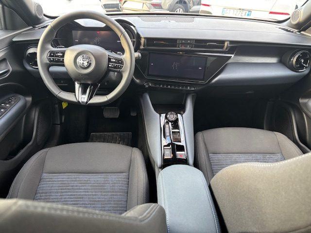 ALFA ROMEO Junior 1.2 136 CV Hybrid eDCT6 Automatica