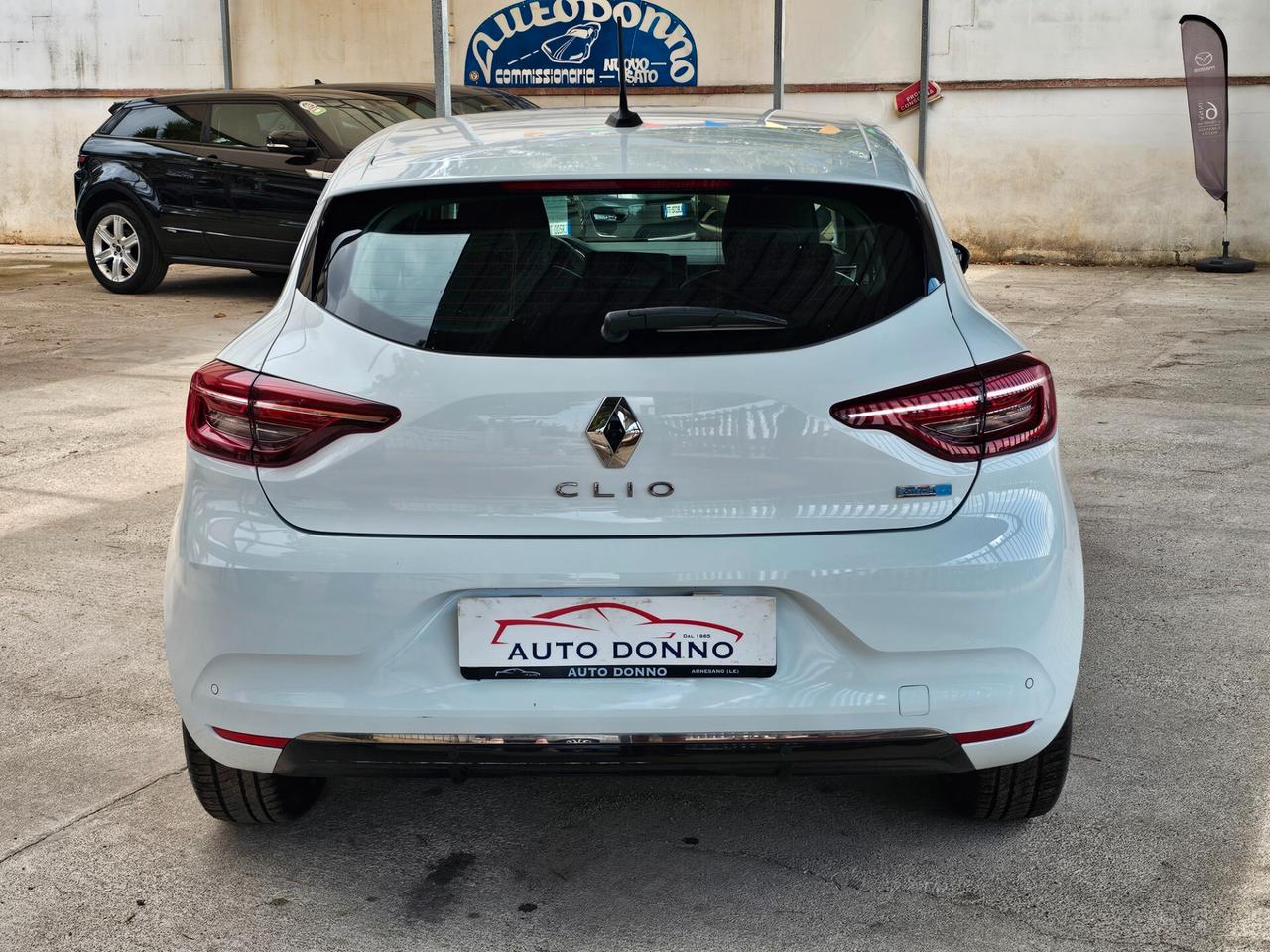 Renault Clio Hybrid E-Tech 5 porte Zen