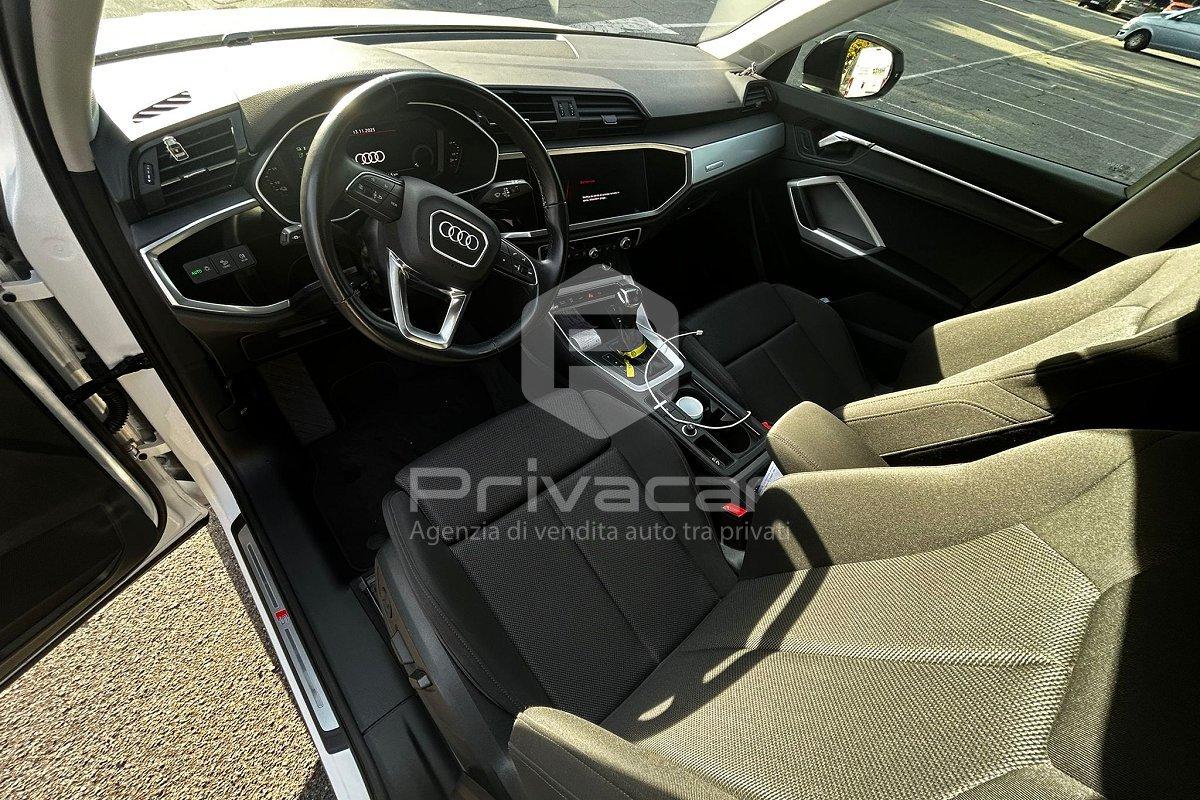 AUDI Q3 45 TFSI e S tronic S line edition