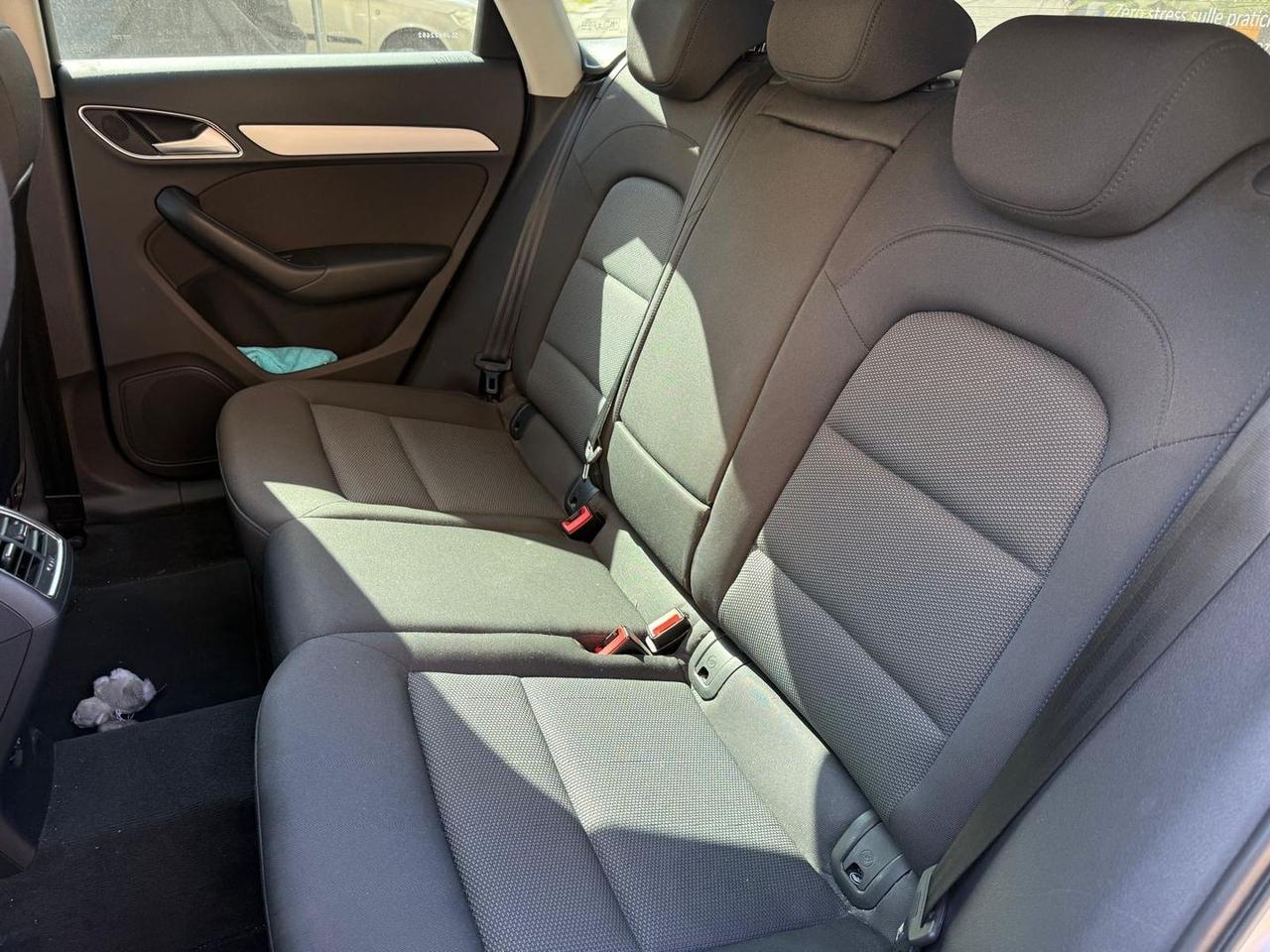 Audi Q3 Business 2.0 TDI #7132