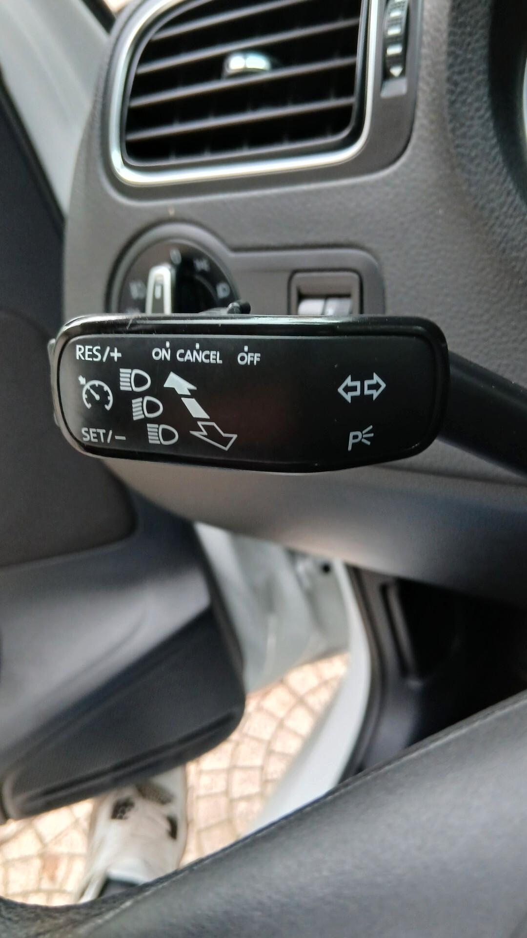 Volkswagen POLO 1.4 TDI 5p. HIGHLINE BLUE MOTION Technology