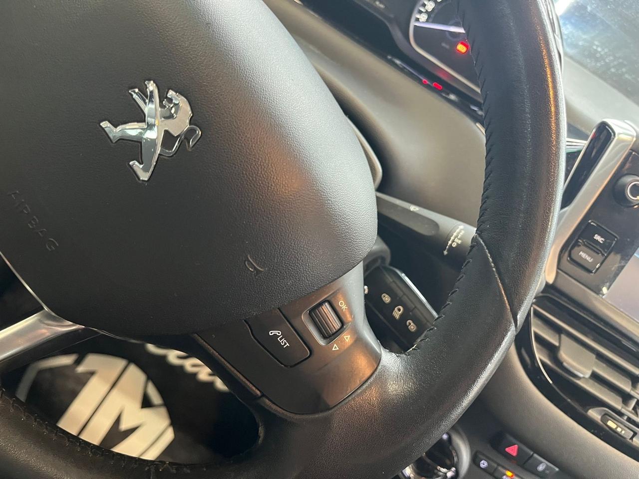 Peugeot 208 BlueHDi 75 5 porte Allure OK NEOPATENTATI UNICO PROPRIETARIO