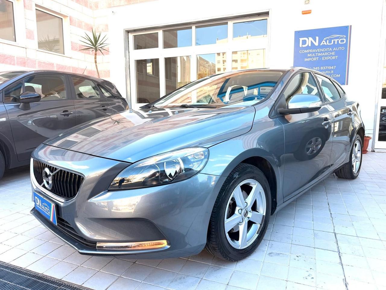 Volvo V40 D3 INSCRIPTION