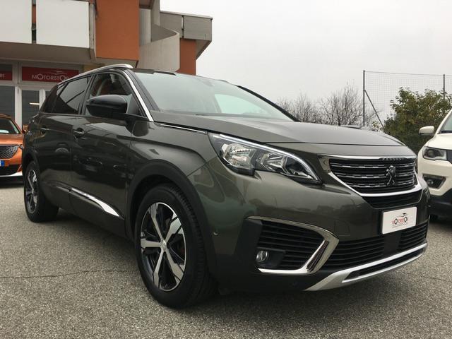 PEUGEOT 5008 7 posti 1.2 131cv EAT8 Allure *IVA esposta*