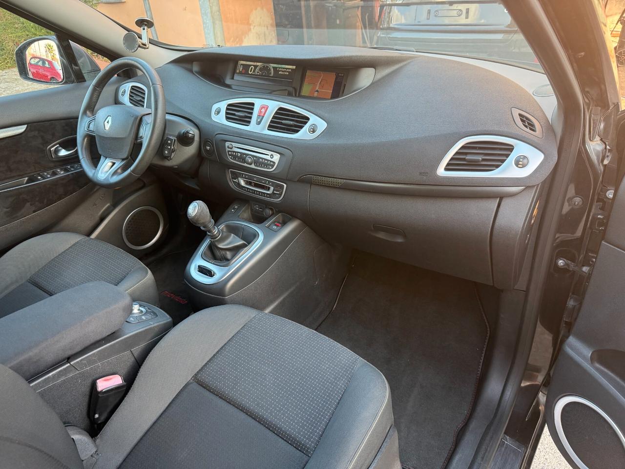 Renault Scenic X-Mod 1.9 dCi 130CV Dynamique