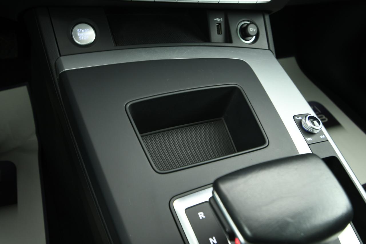 AUDI Q5 40 2.0 tdi mhev 12V quattro TETTO PANO+CAMERA 360