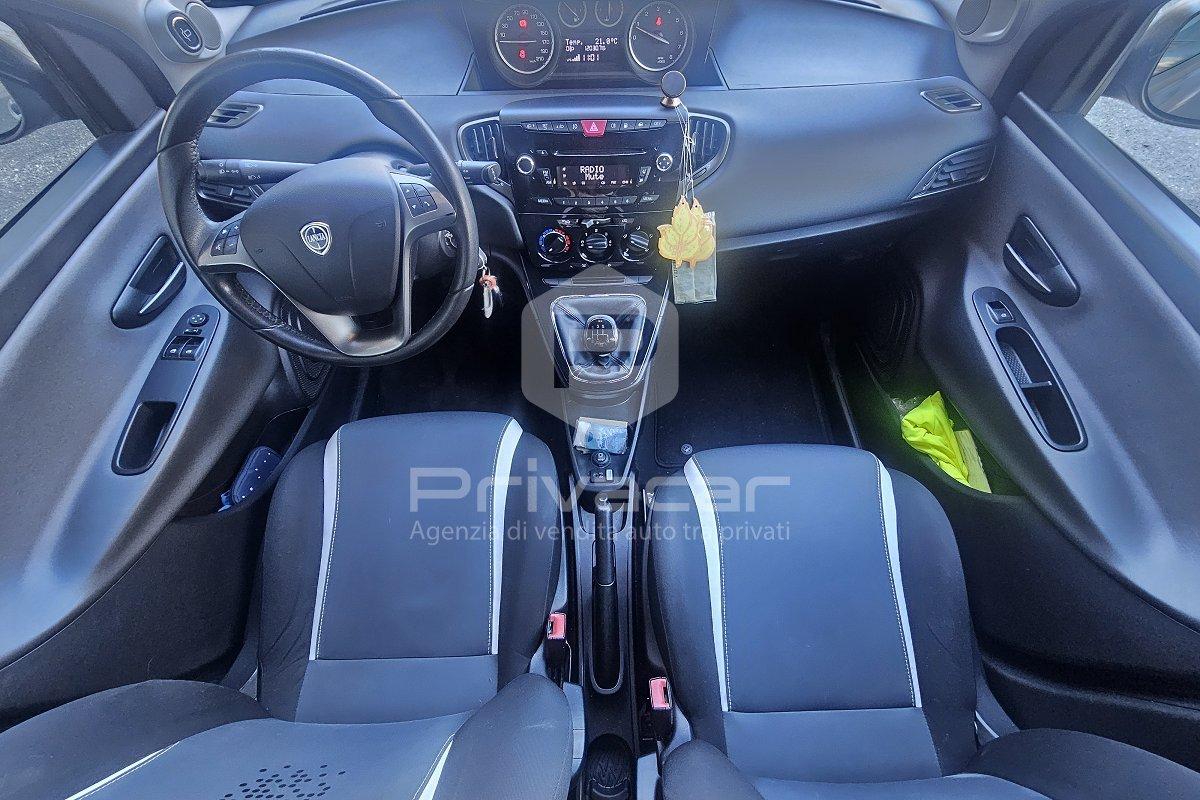 LANCIA Ypsilon 1.2 69 CV 5 porte GPL Ecochic Elefantino