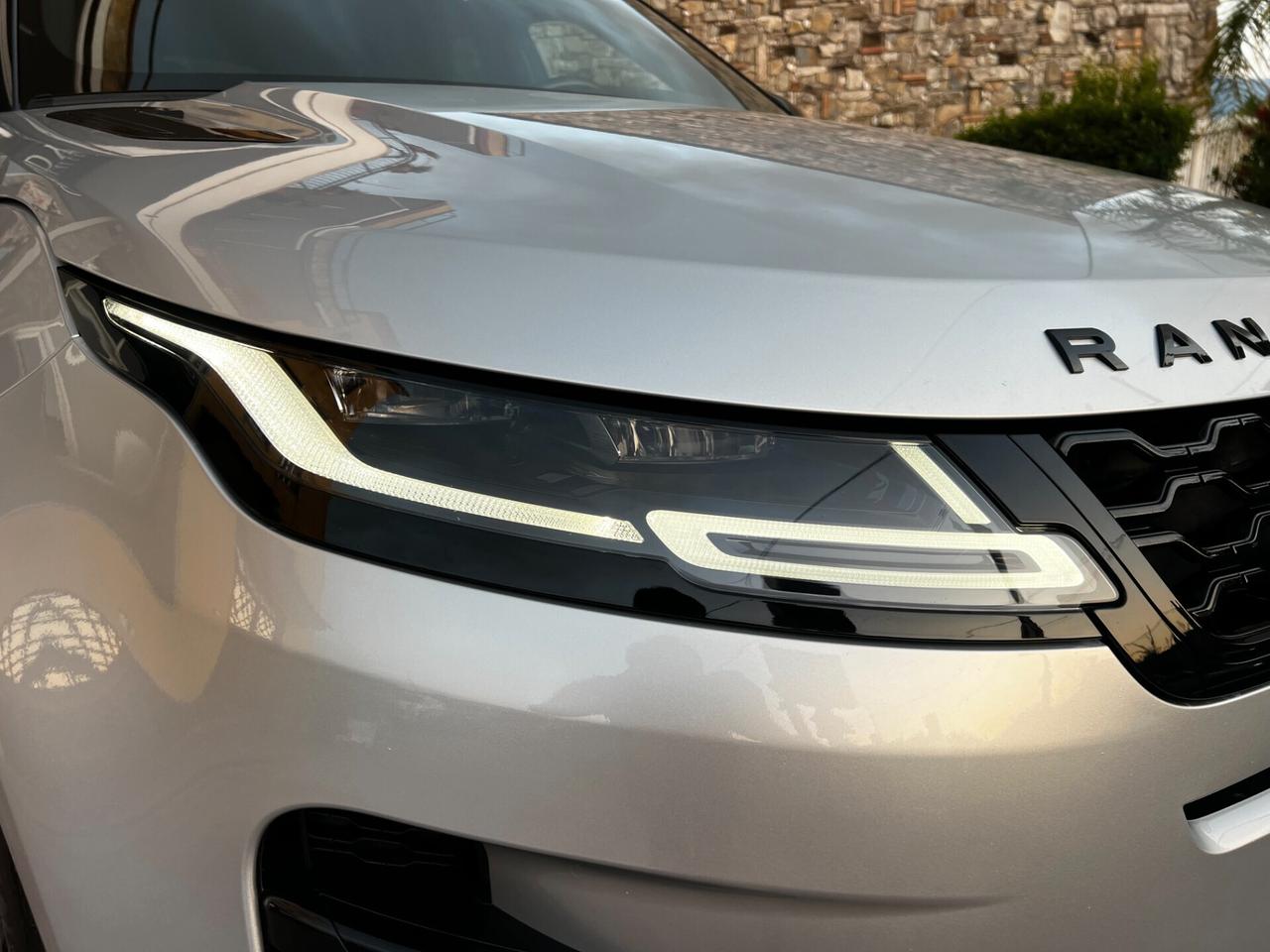 Range Rover Evoque 2.0D 150 CV R-Dynamic-2020