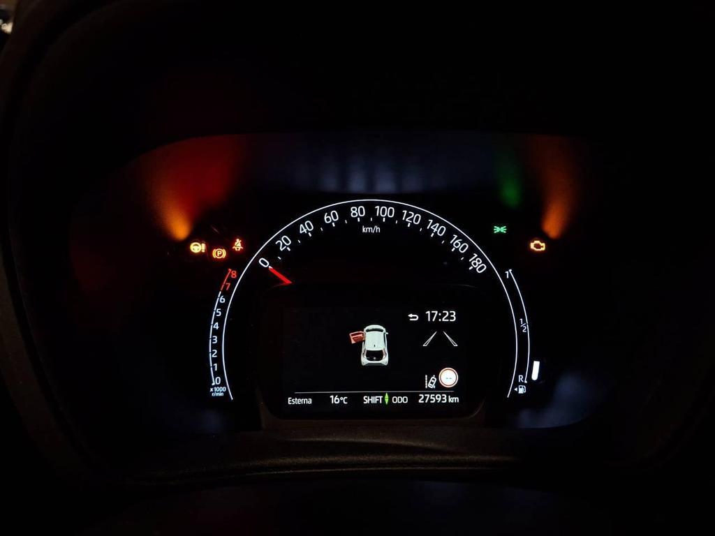 Toyota Aygo X 1.0 Trend