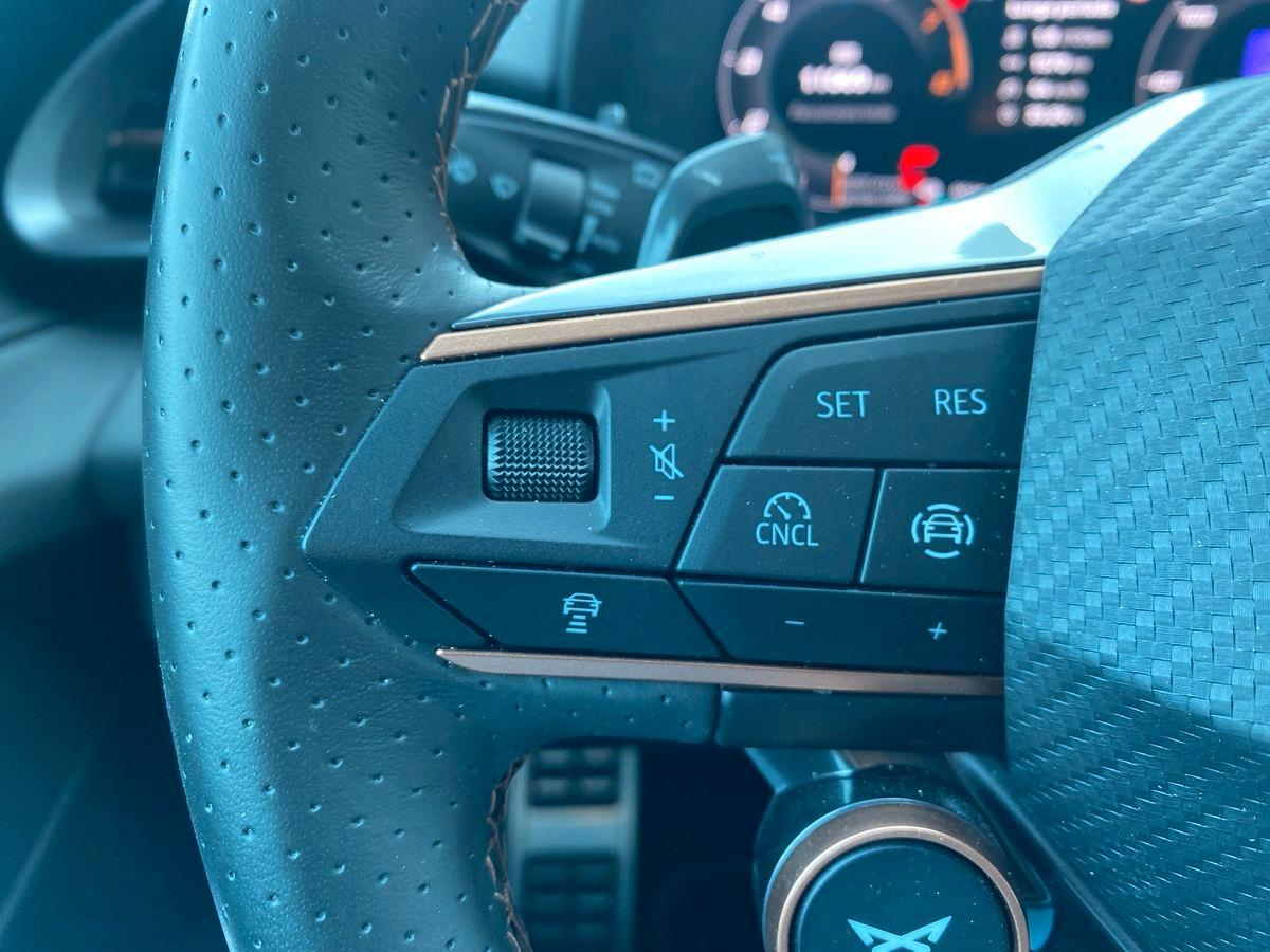 CUPRA Terramar Impulse 1.5 e-HYBRID 150 kW (204 CV) pHEV DSG 6 marce 2WD