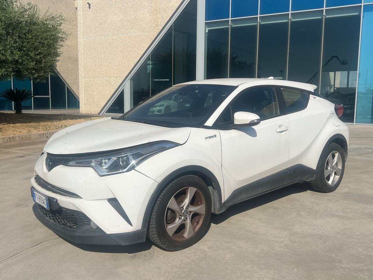 Toyota C-HR 1.8 Hybrid E-CVT Business - RISERVATA A OPERATORI DEL SETTORE