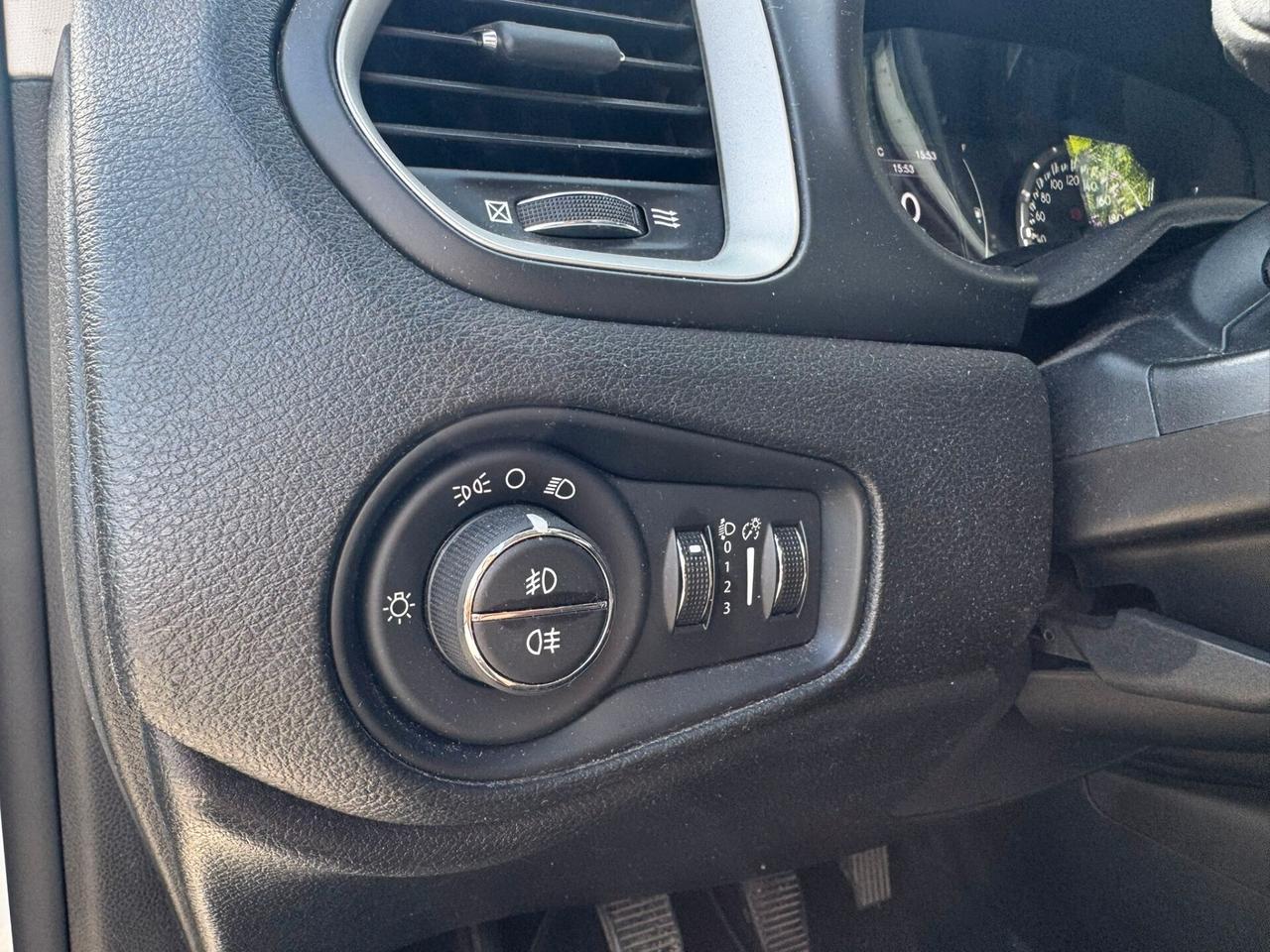 Jeep Renegade 1.6 Mjt 120 CV Longitude