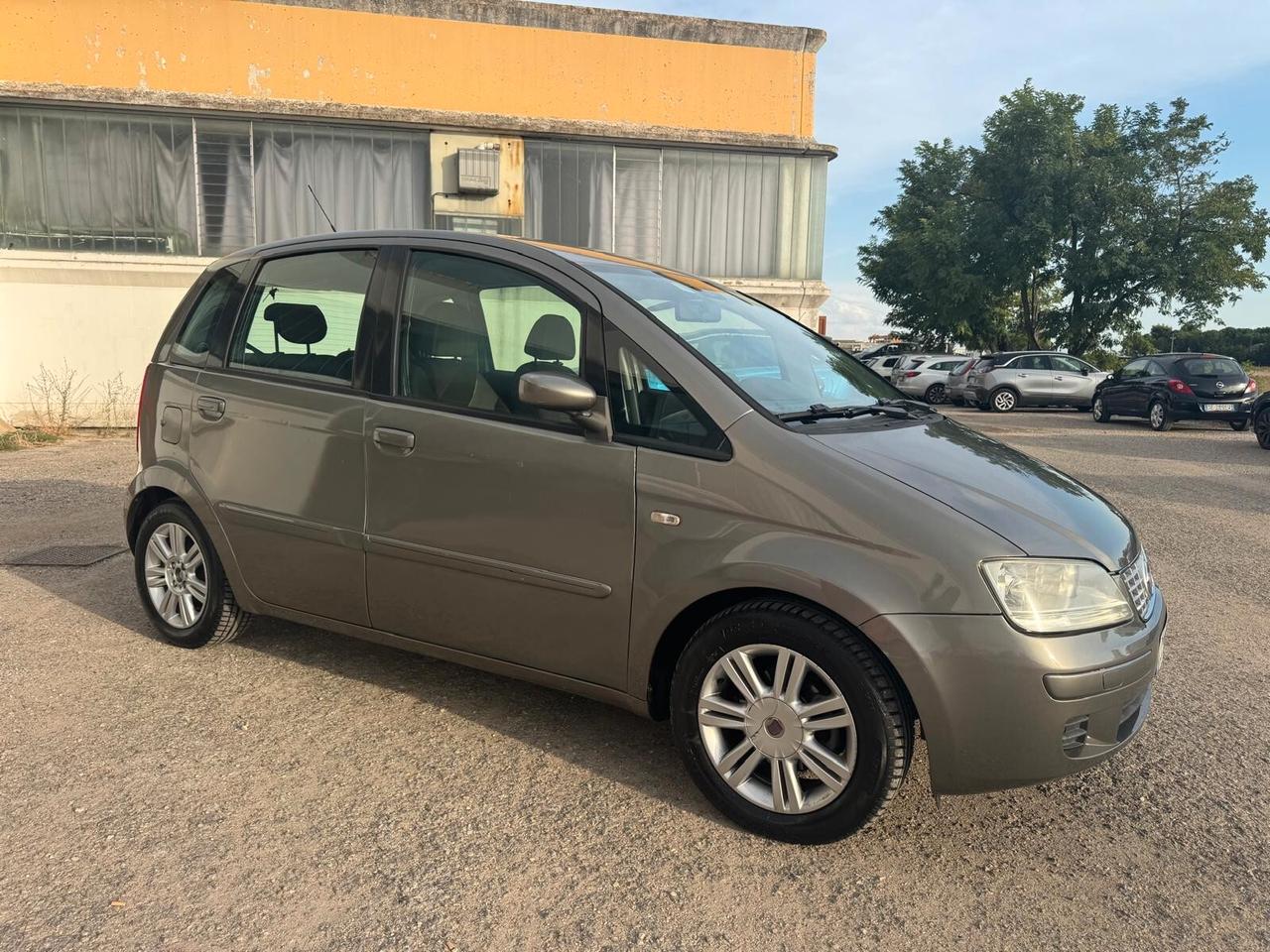 Fiat Idea 1.4 BlackEnergy GPL