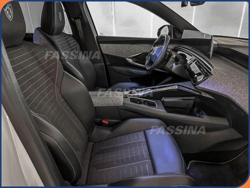 Peugeot 5008 5008 1.2 hybrid GT 145cv 7p.ti e-dcs6