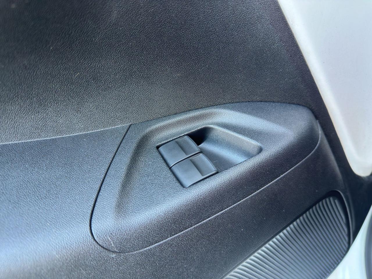 Toyota Aygo 5p 1.0 x-play my15