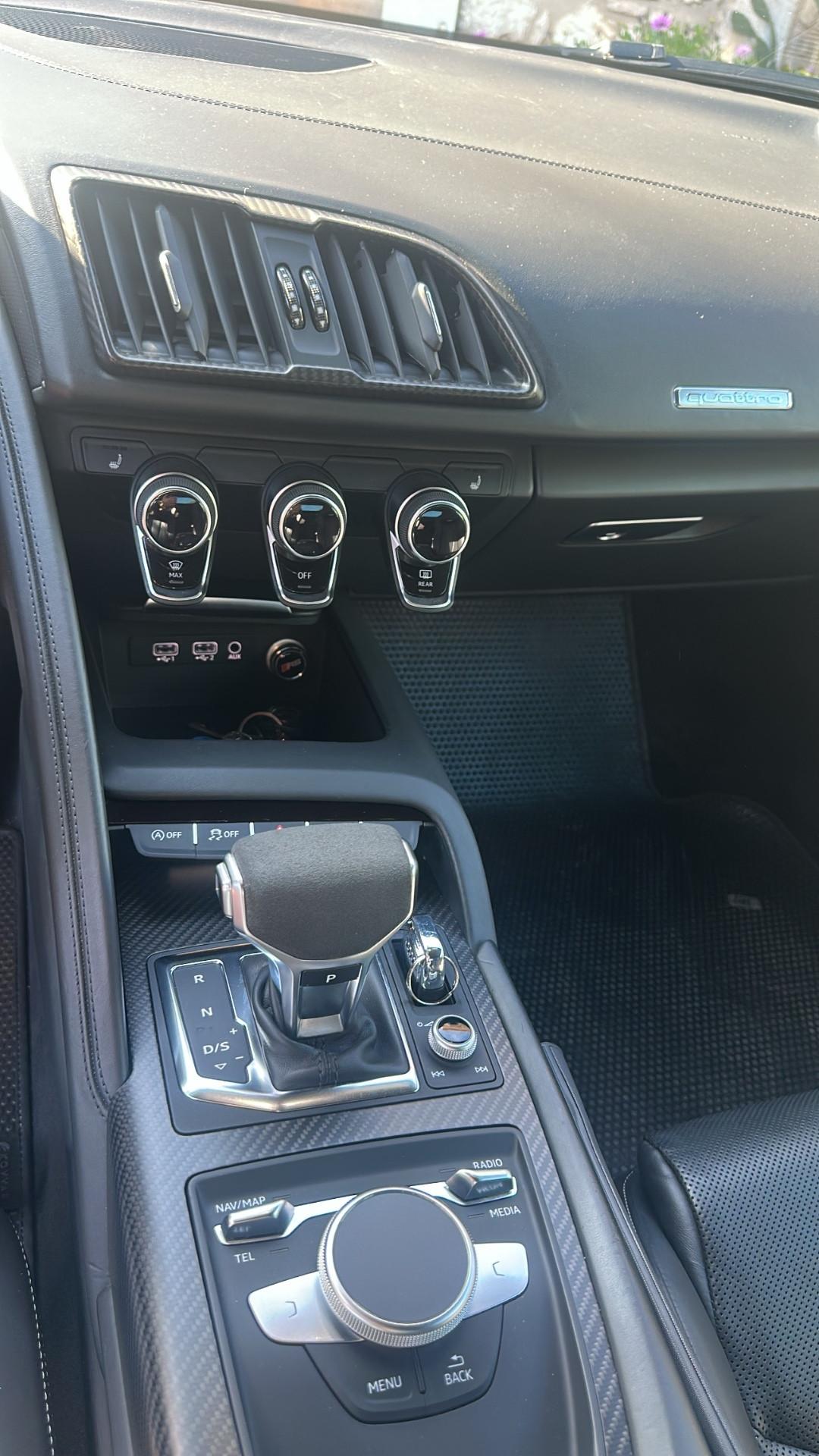 Audi R8 Coupé 5.2 FSI quattro S tronic plus