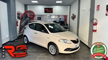 LANCIA Ypsilon 1.2 69 CV 5 porte Gold Adatta Neopatentati