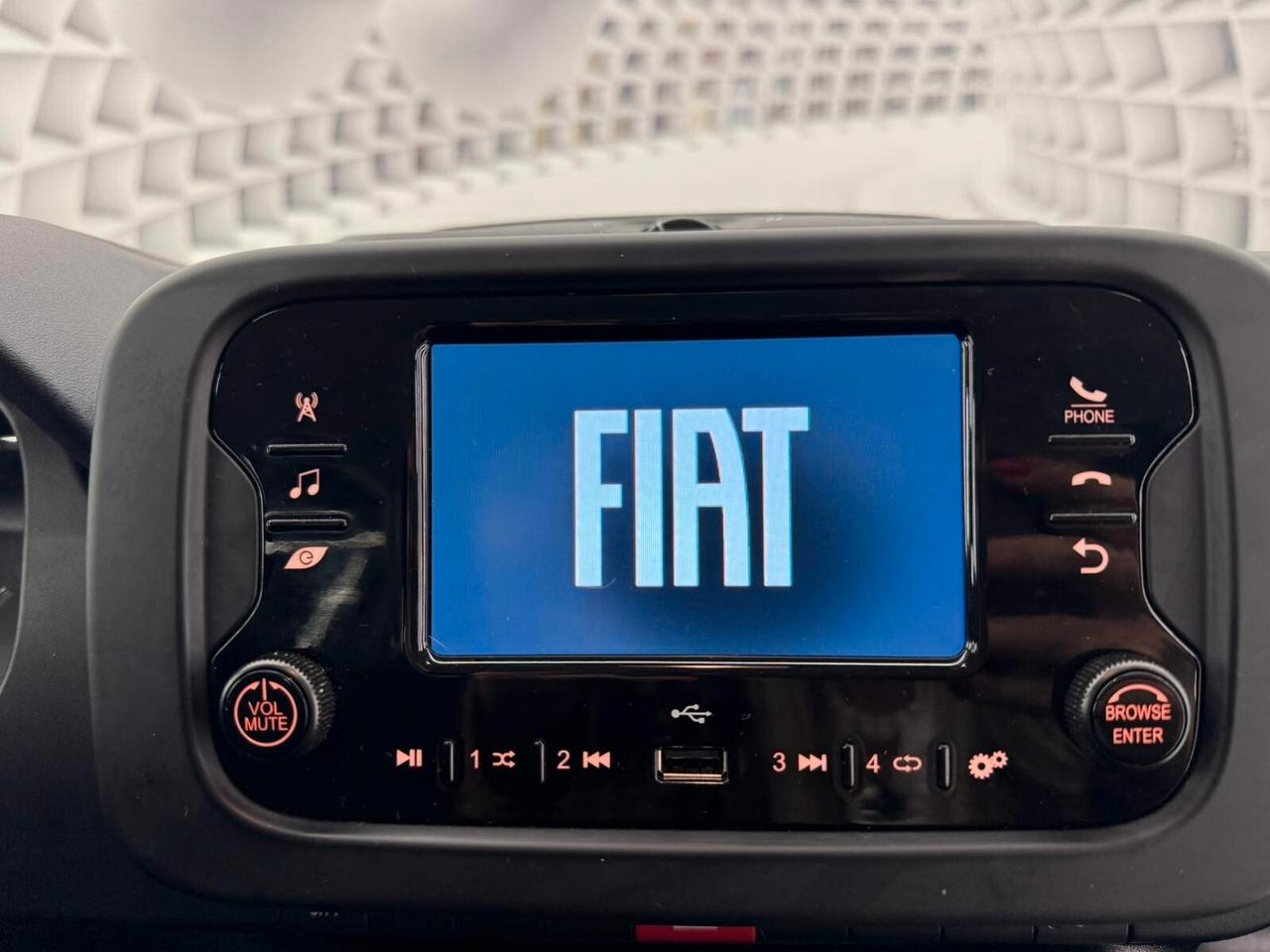 Fiat Panda 1.0- KM CERTIFICATI-PERMUTE-12 MESI GARANZIA