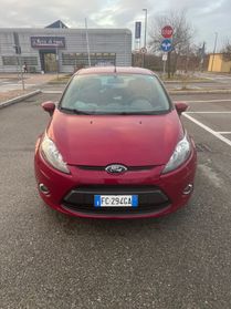 Ford Fiesta 1.4 16V 5p. Bz.- GPL Titanium Bs.