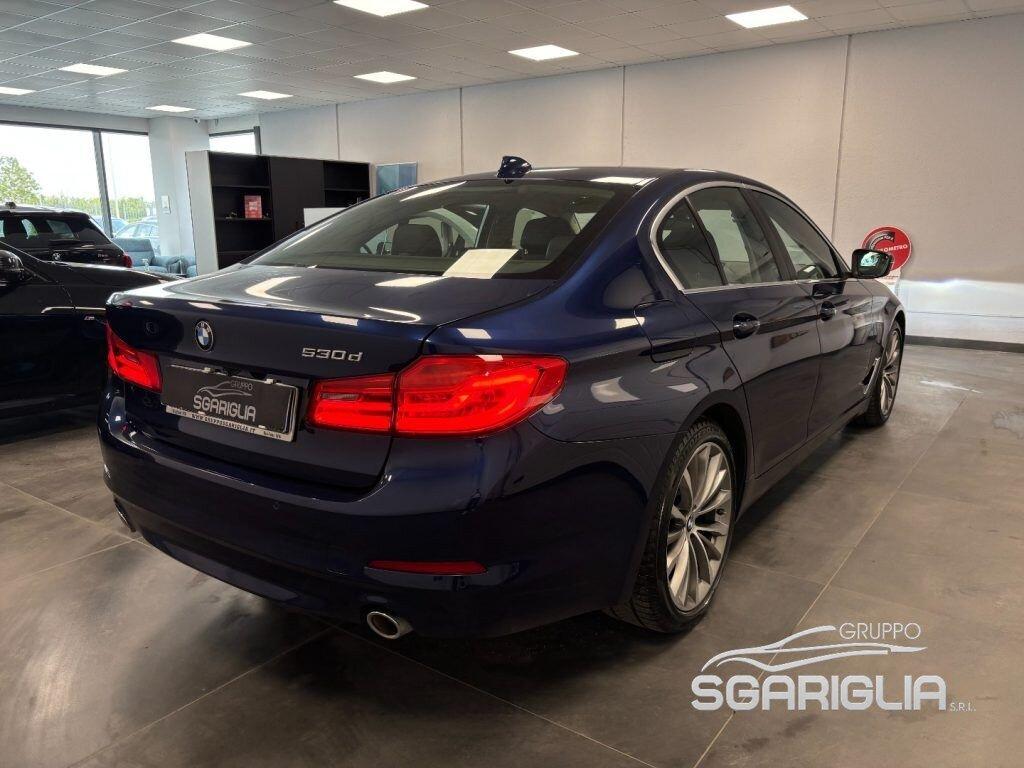 BMW 530 d Luxury Full Optional