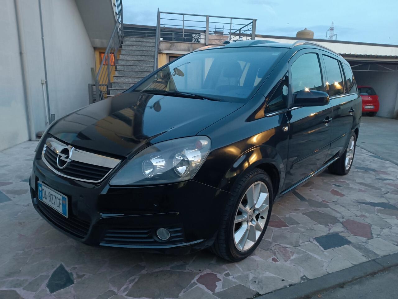 Opel Zafira 1.9 diesel automatica