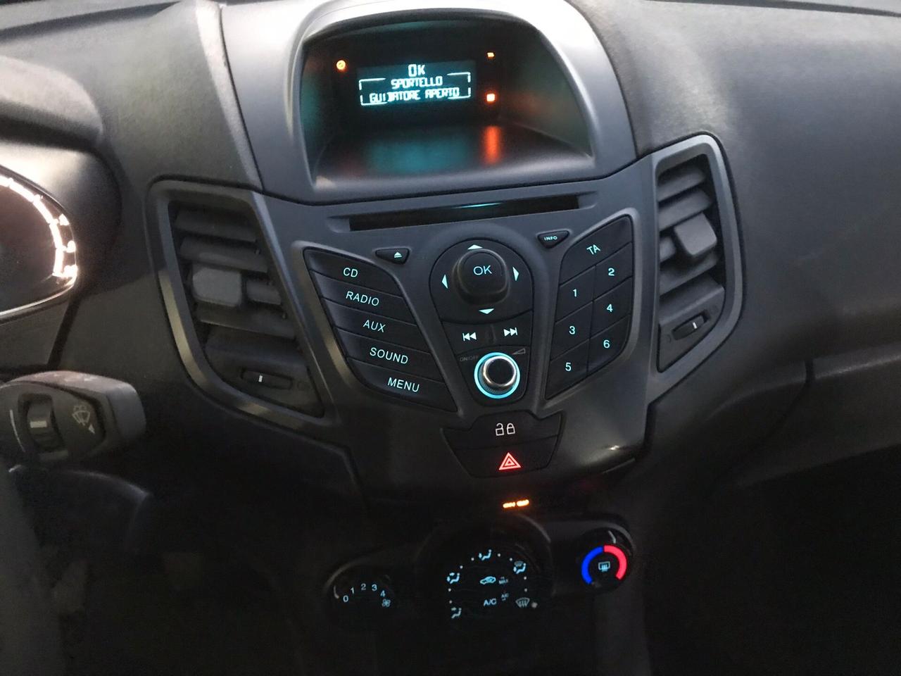 Ford Fiesta 1.4 5 porte Bz.- GPL Business