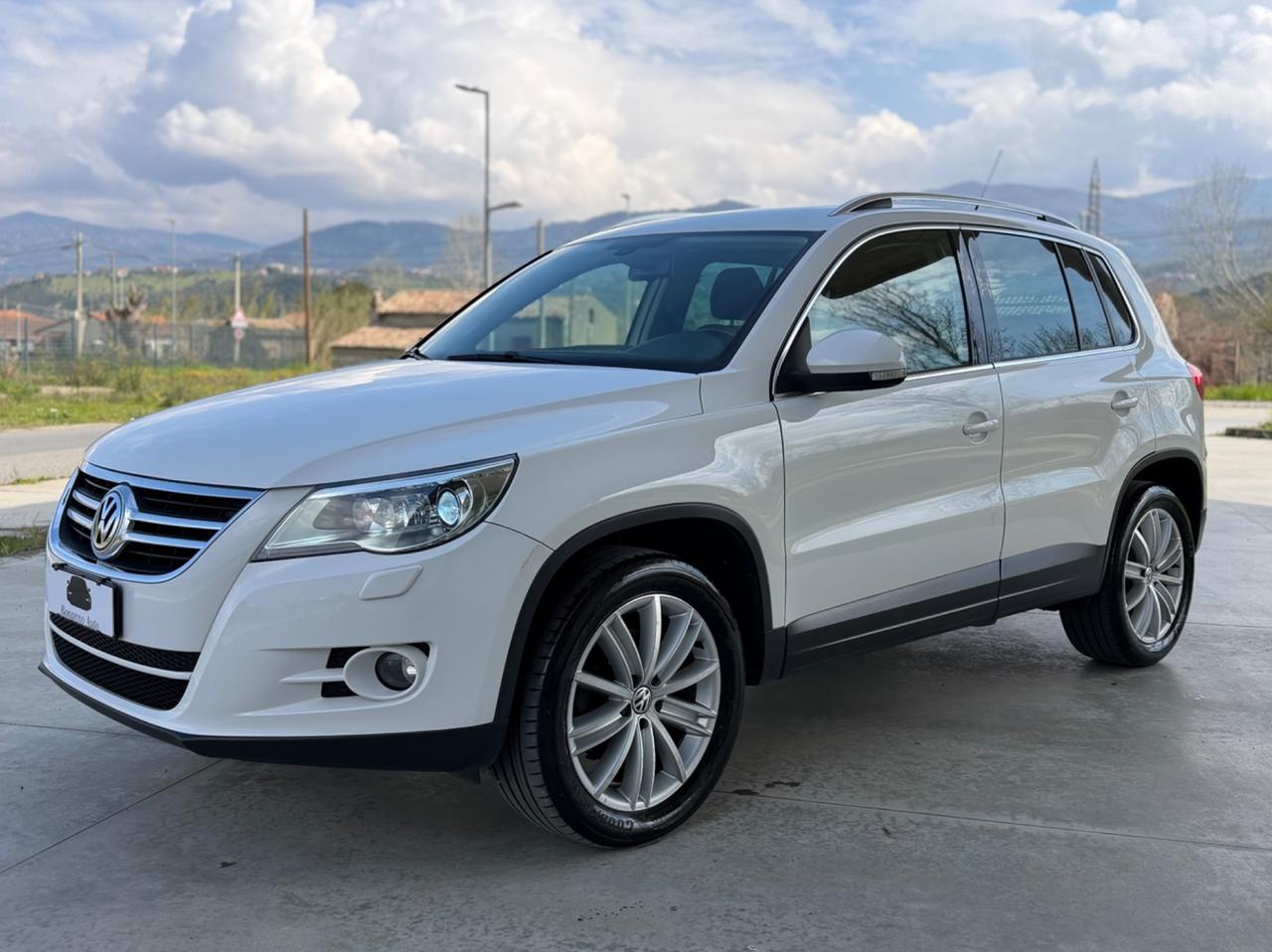 Volkswagen Tiguan 2.0 TDI DPF 4MOTION DSG Sport & Style