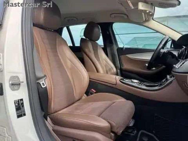 MERCEDES-BENZ E 220 d 194cv SW Sport auto Cruise Adattivo - FP040RE