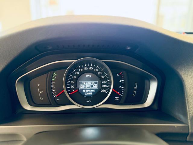 Volvo V60 1.6 d2 Business powershift N1