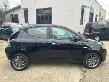 Lancia Ypsilon 0.9 TwinAir 85 CV 5 porte S&S DFN Gold