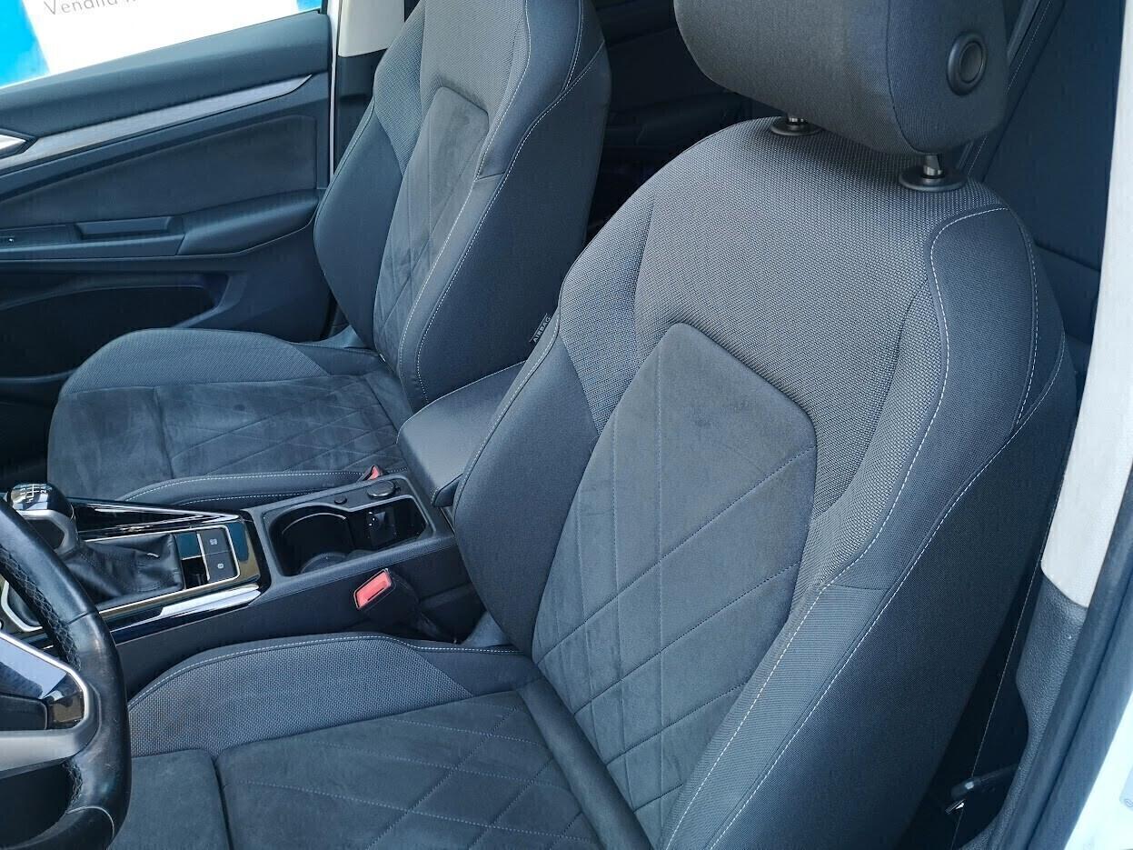 Volkswagen Golf 2.0 TDI SCR Style Tetto apribile