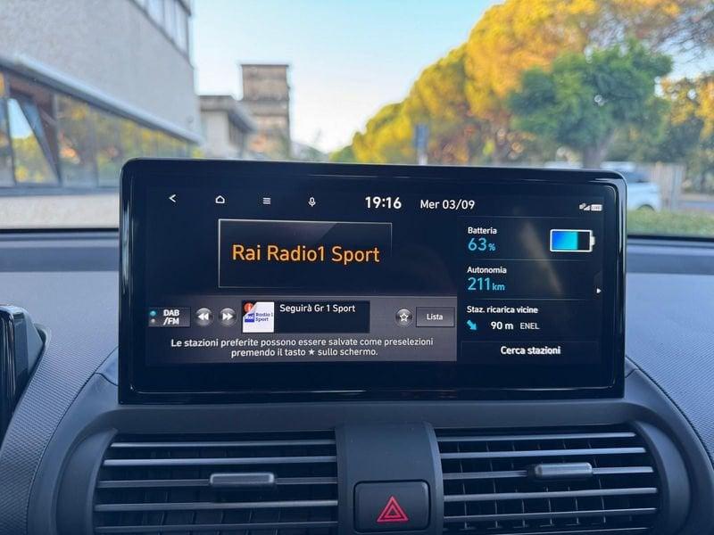 Hyundai Inster 49 kWh XTech + Login Pack - KmZero