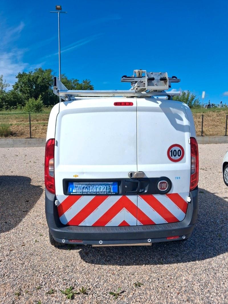 FIAT Doblò 3ª serie Doblò 1.4 T-Jet Natural ...