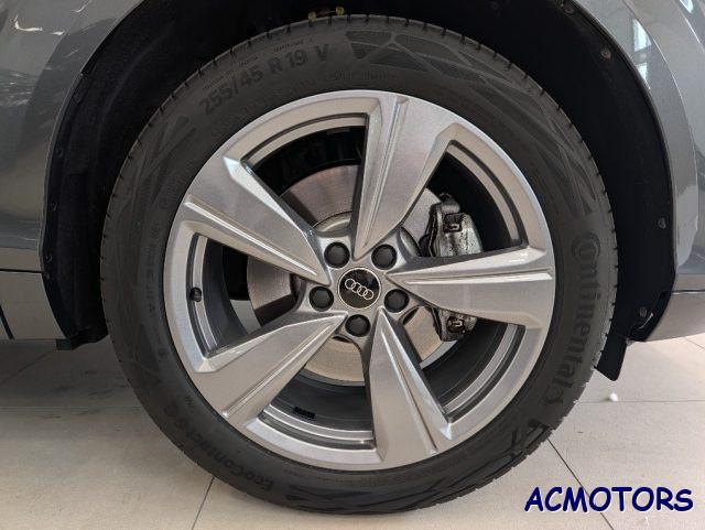 AUDI Q3 TDI 110 kW S tronic S Line edition